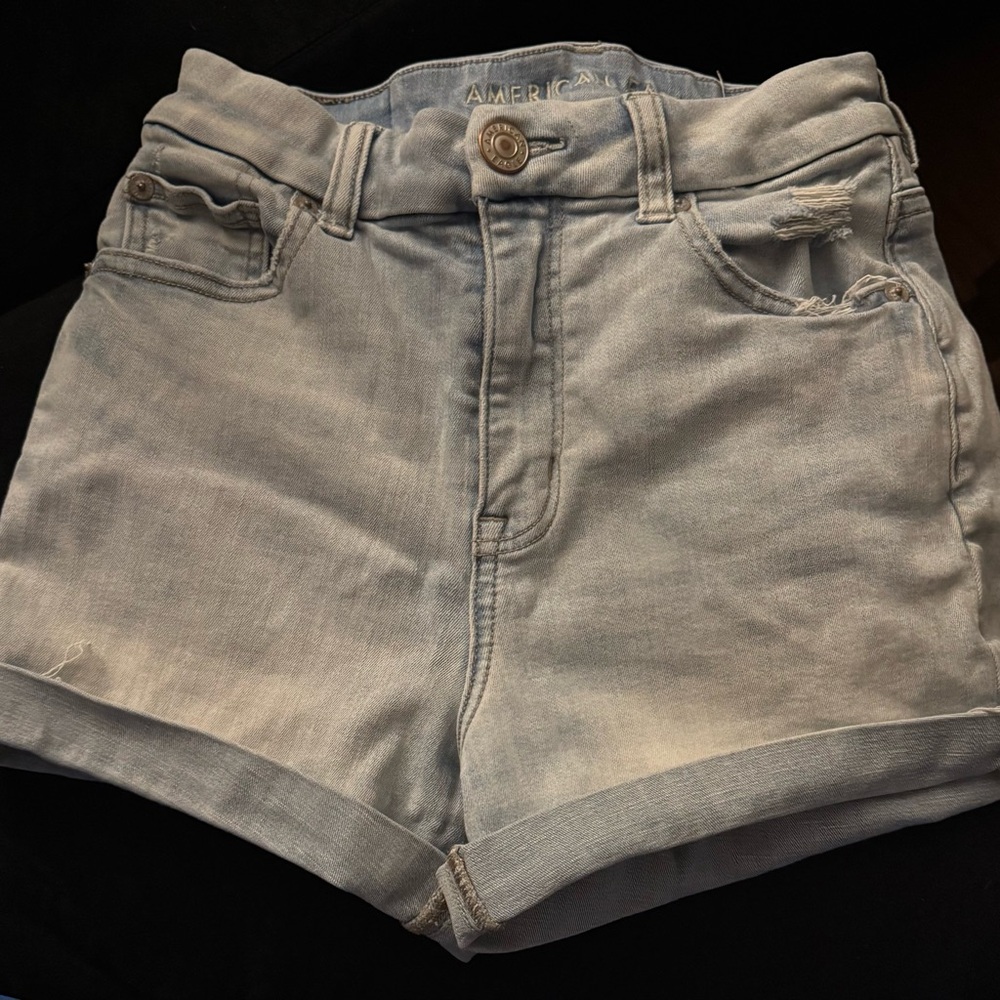 American Eagle Outfitters Women's Light Blue Denim Shorts size 2